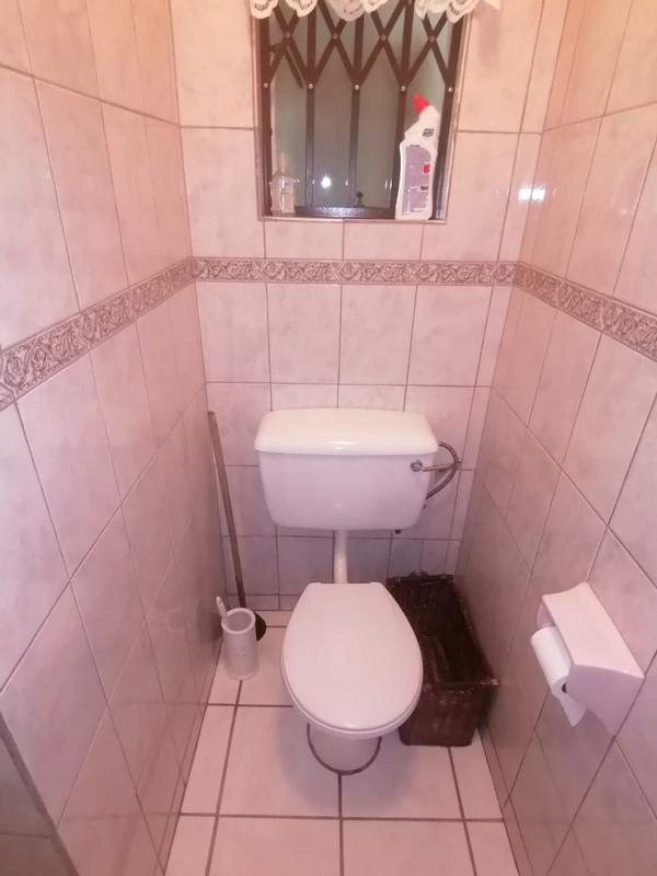 4 Bedroom Property for Sale in Bothaville Free State